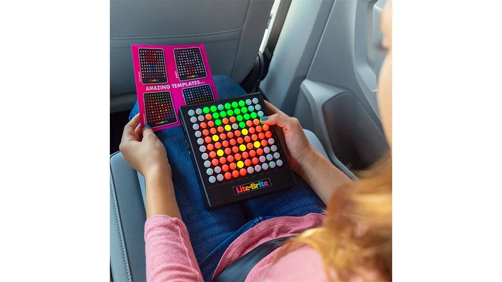 A Lite-Brite új generációja még több játéklehetőséget tartogat