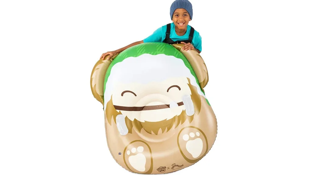 Használd ki a havas napokat ezekkel a BigMouth x Squishmallows hófánkokkal
