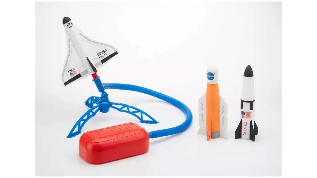 A Stomp Rocket új űr kollekciója a galaxisba szárnyal.