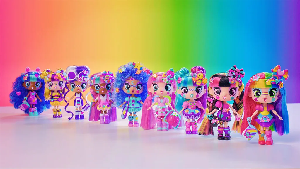 A Cepia Decora Girlz színt visz a játékba
