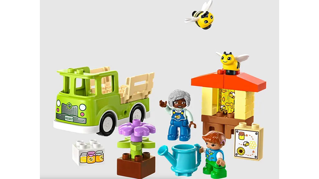 Játékbemutató: Egy kis LEGO® gondoskodás a méhekről és a méhkaptárakról