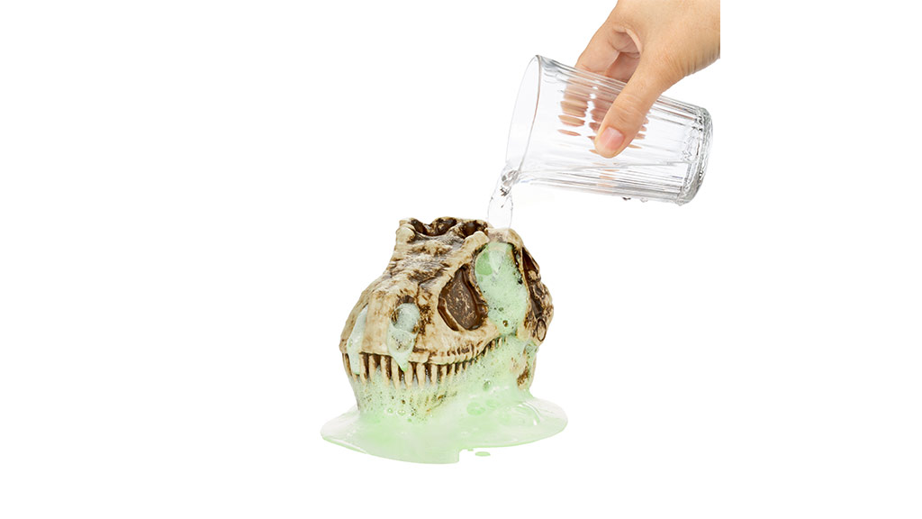 A gyerekek összenyálkázhatják a kezüket az MGA Entertainment új GrossMos! Dino játékával