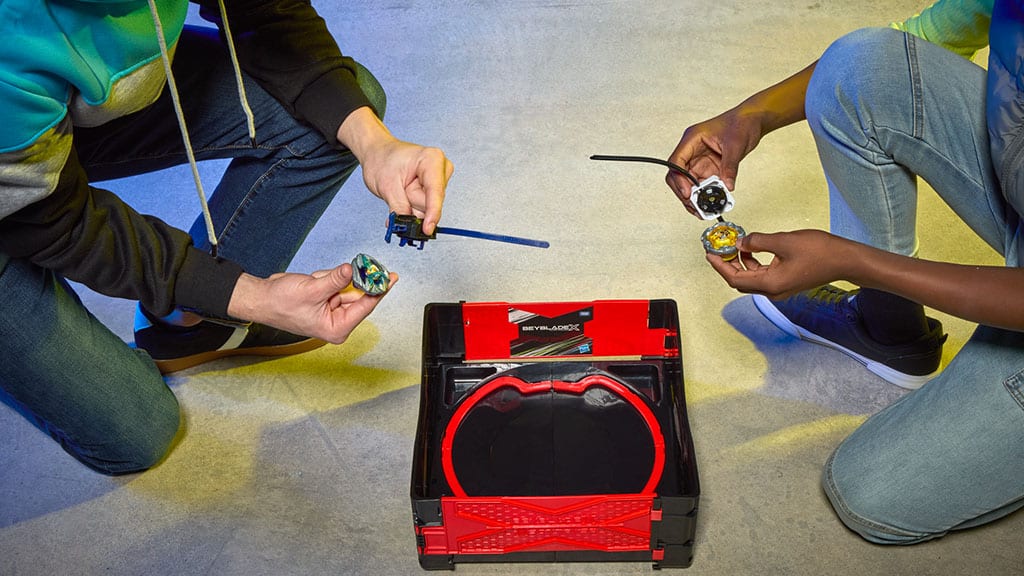 A Beyblade X világszintű bajnokságot és új termékeket indít útjára