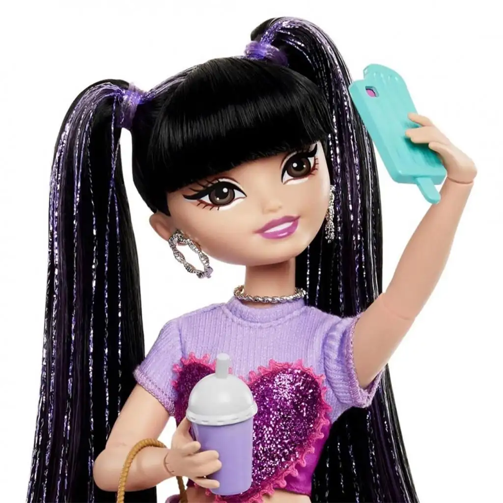 Barbie Dream Besties Renee baba - Mattel kép 3