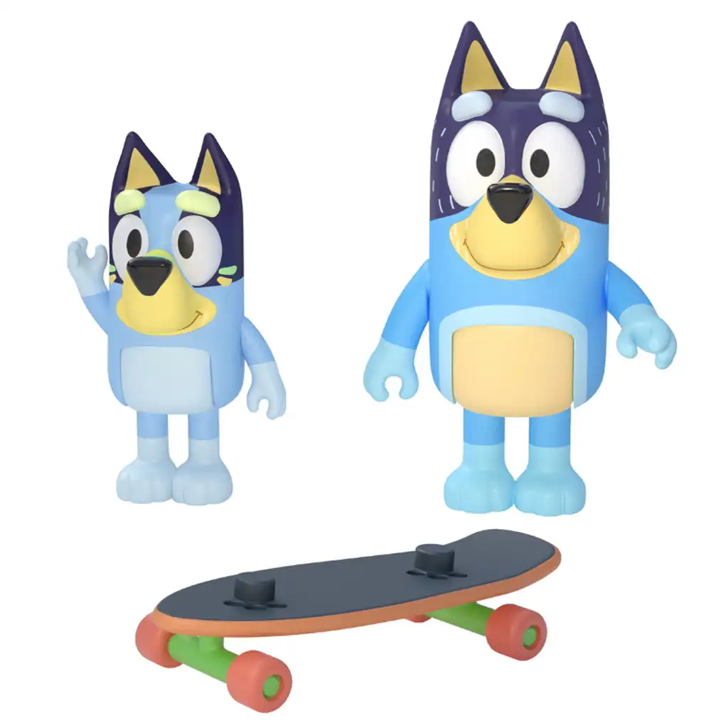 Bluey: Bandit és Bluey gördeszkások játékfigura szett kép 1