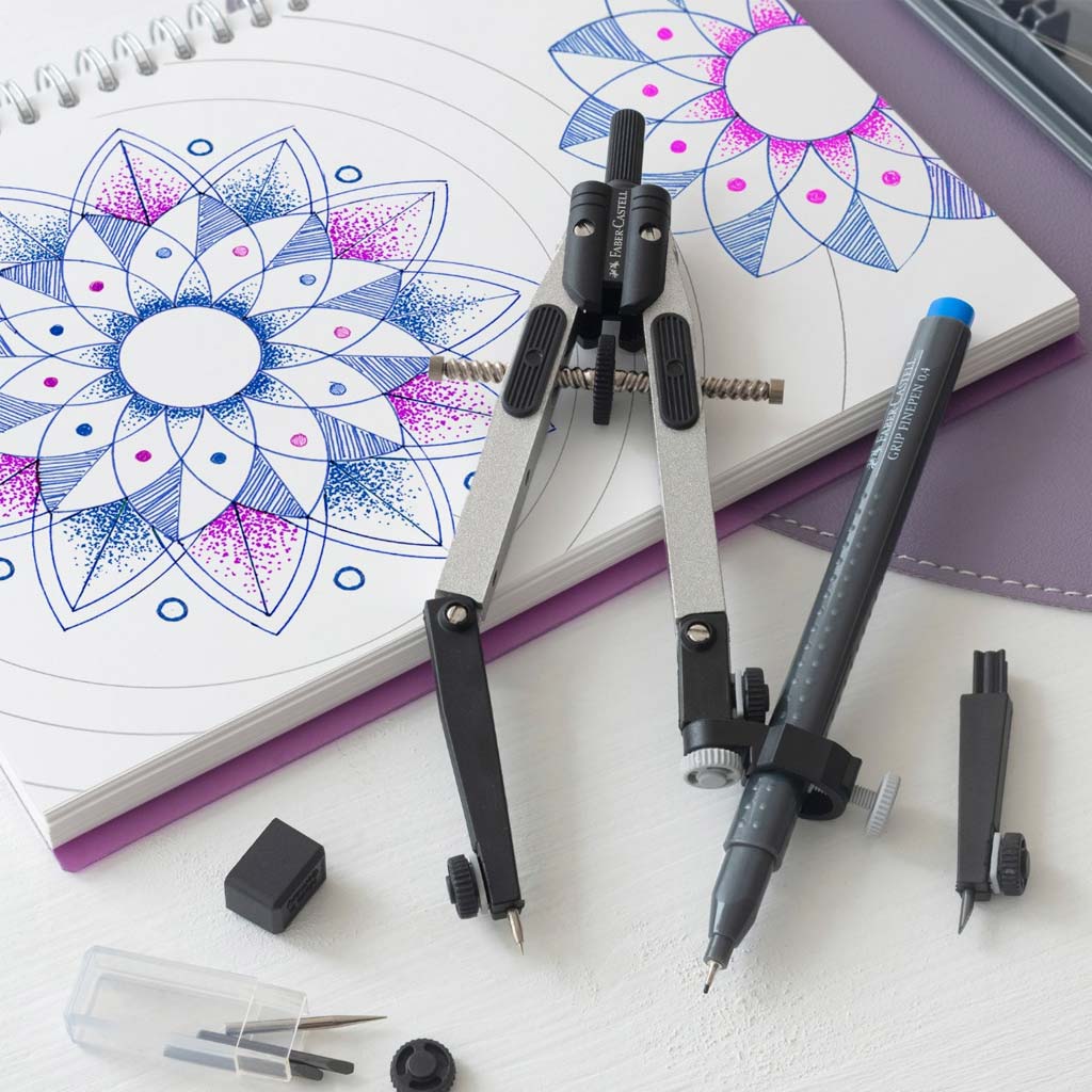 Faber-Castell: Gyorsállítású Körző Készlet Univerzális Adapterrel – Ezüst színben kép 2