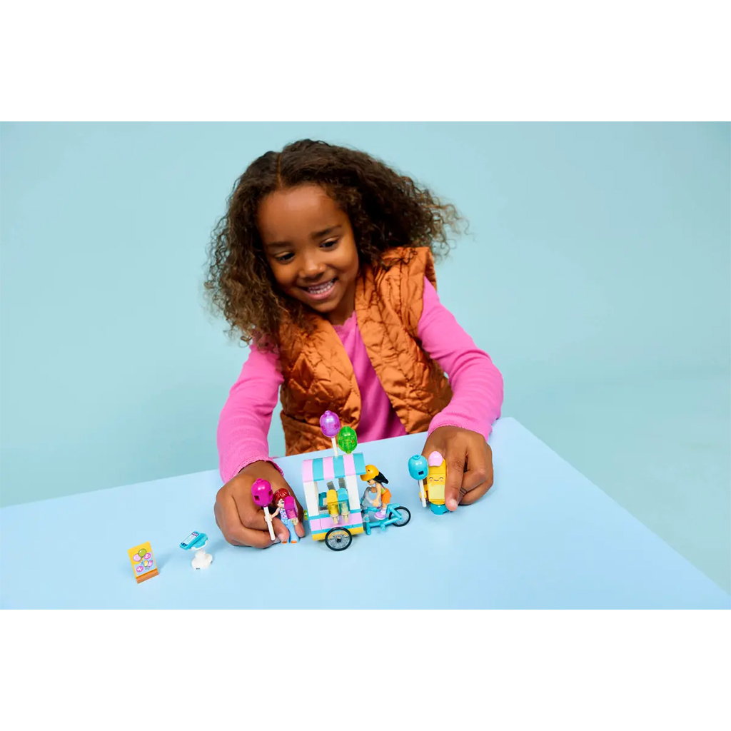 LEGO® Friends: Fagylalt- és léggömbárus (42692) kép 6
