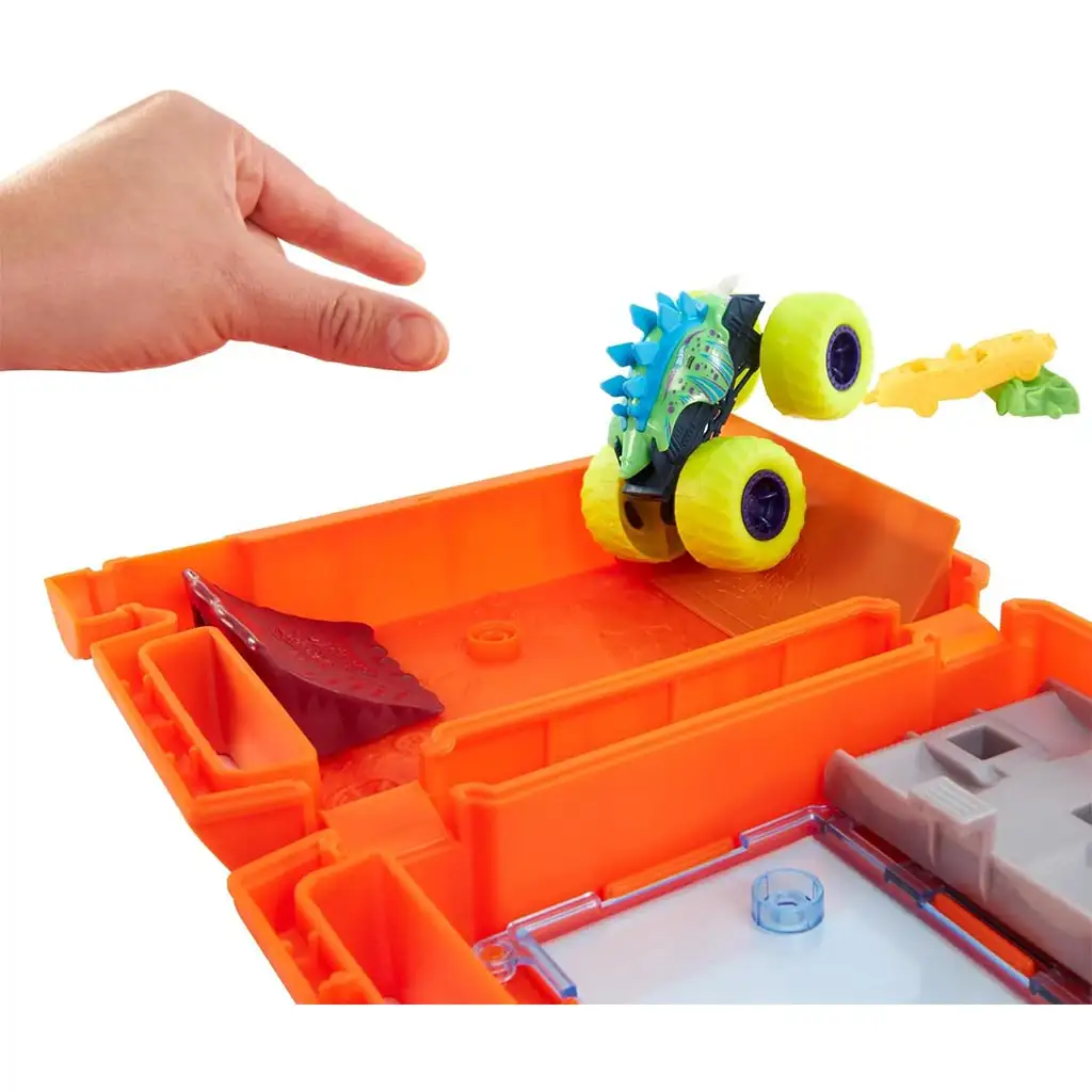 Hot Wheels Monster Trucks: Benzines kanna játékszett - Mattel kép 3