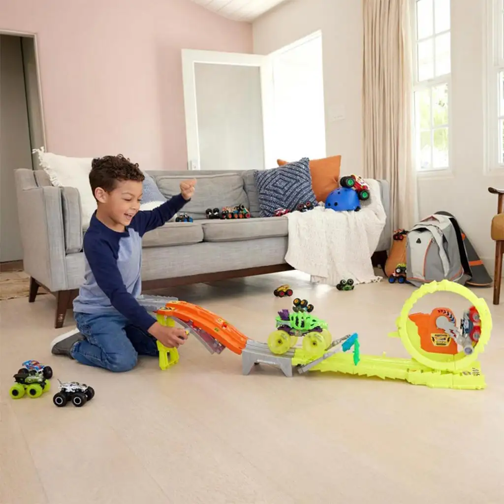 Hot Wheels Monster Trucks: Power Smasher Hajsza pályaszett - Mattel kép 4