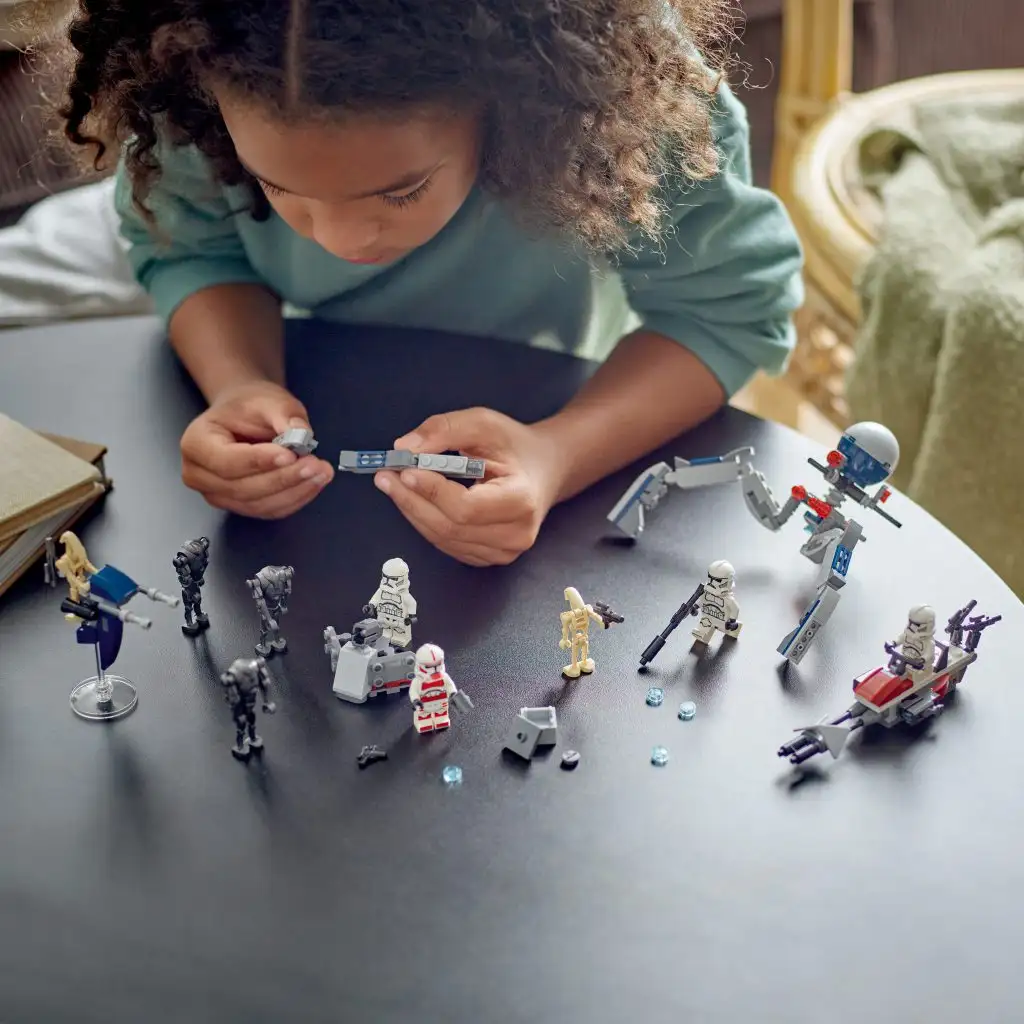 LEGO® Star Wars™: Klónkatona™ és harci droid™ harci csomag (75372) kép 4