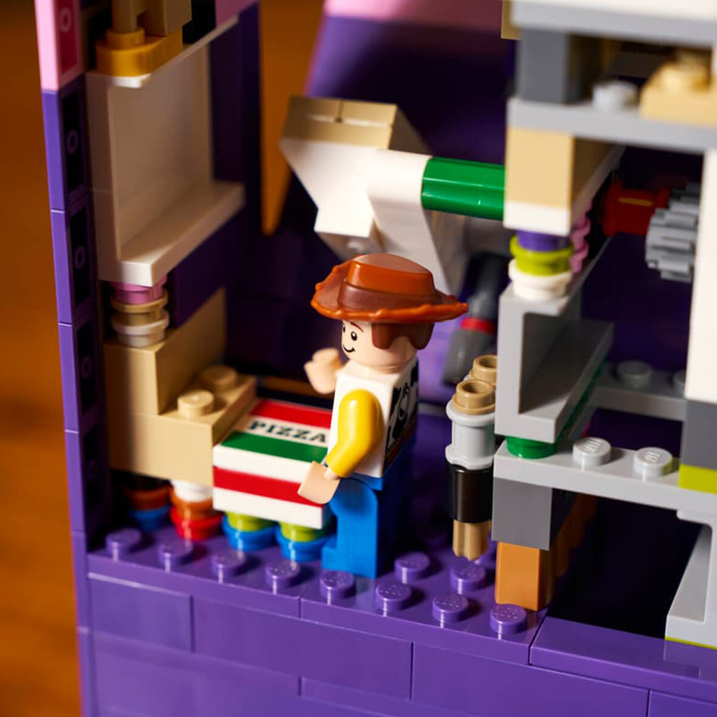LEGO® Disney™ Toy Story: Slinky kutya könyvtámasz (43301) kép 9
