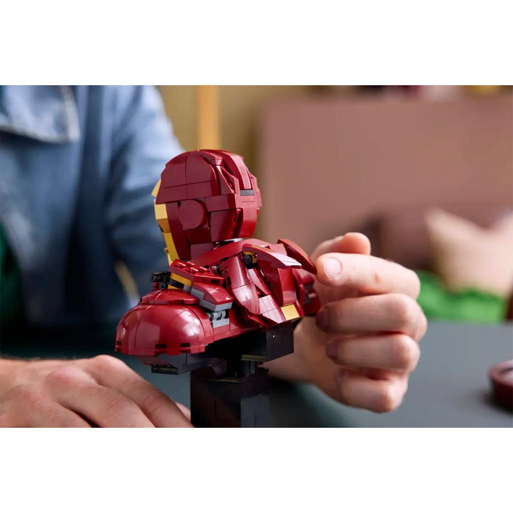 LEGO® Marvel: Vasember MK4 mellszobor (76327) kép 6