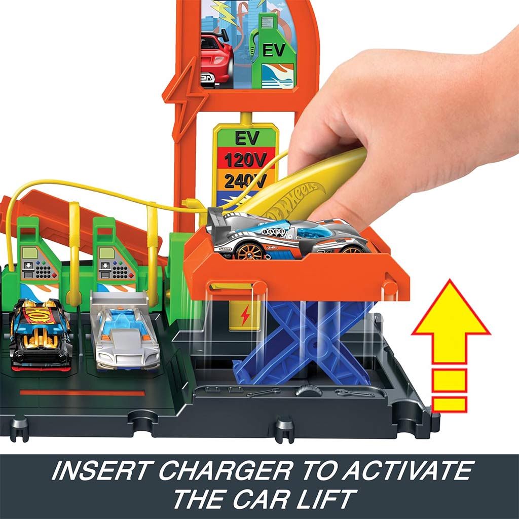 Hot Wheels: City töltőállomás pályaszett 1db kisautóval - Mattel kép 3