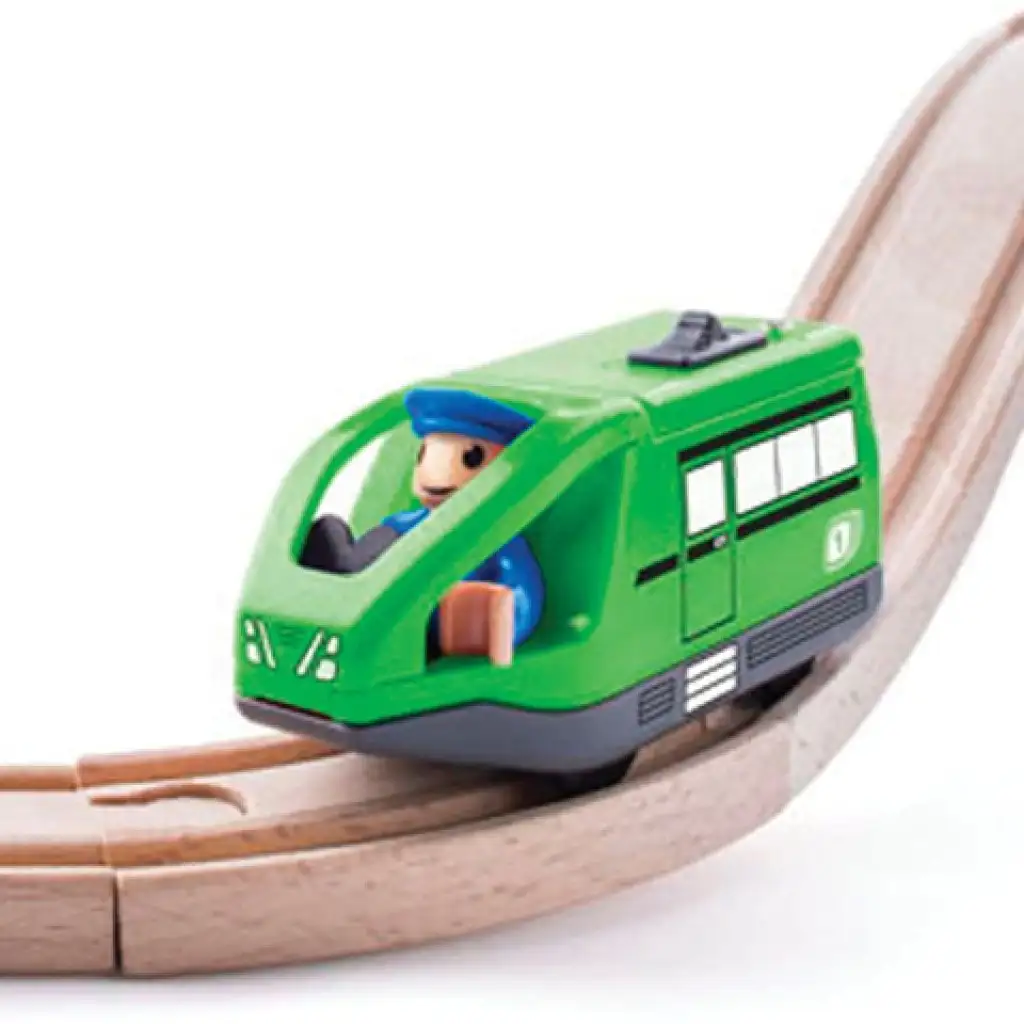 Modern zöld elektromos mozdony - Woodyland kép 2