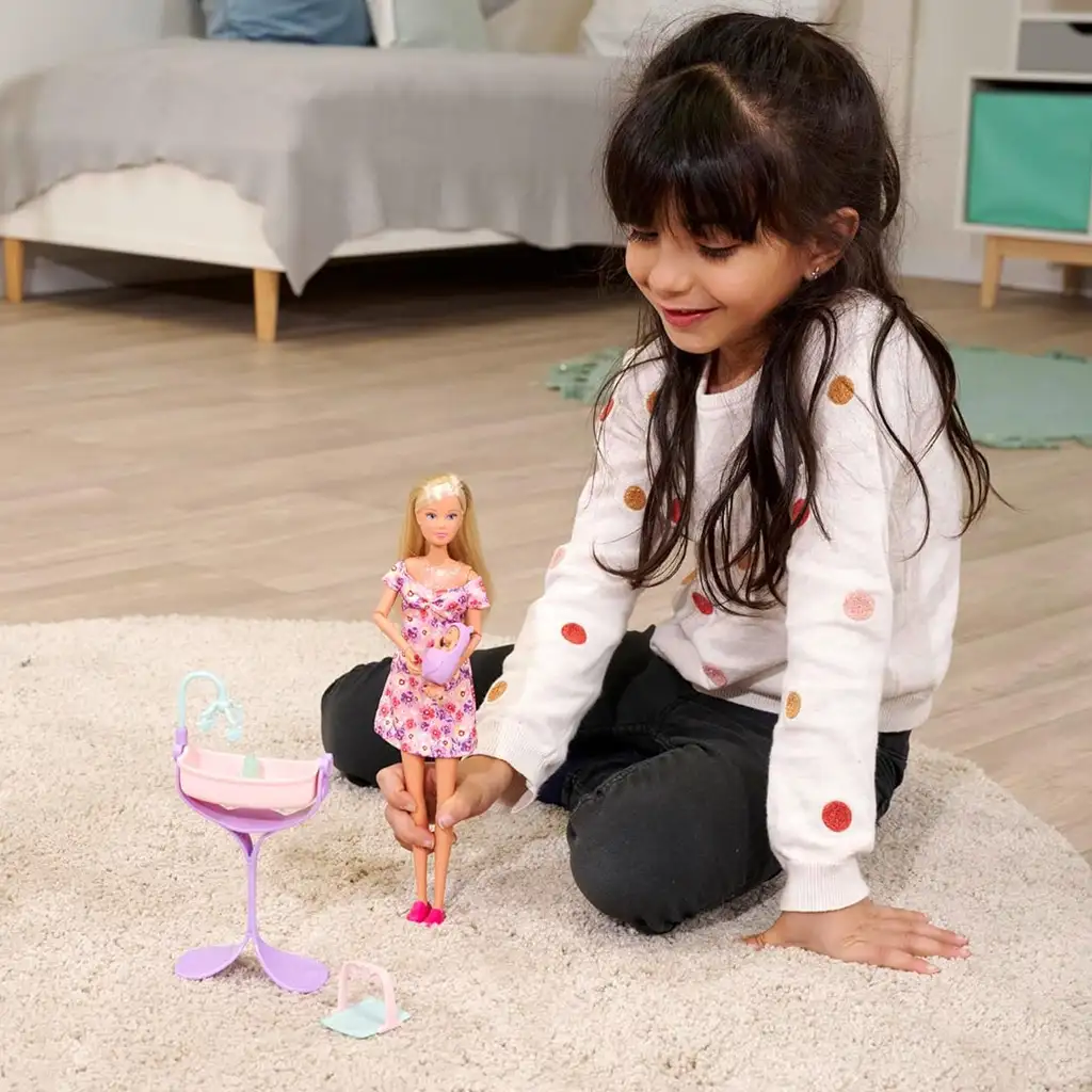 Steffi Love: Steffi terhes baba bölcsővel és kiegészítőkkel - Simba Toys kép 8