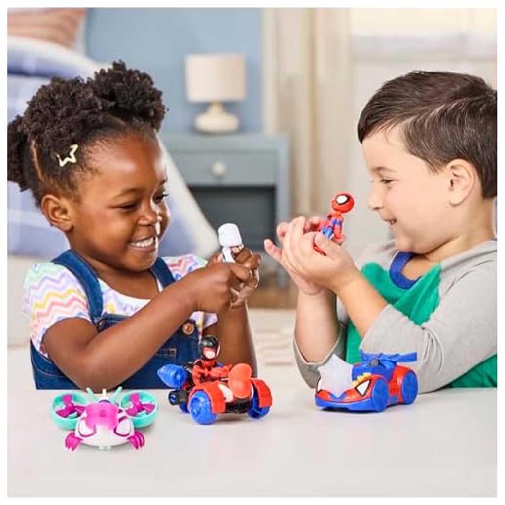 Póki és csodálatos barátai: Szuperhősök és járgányaik játékszett - Hasbro kép 4