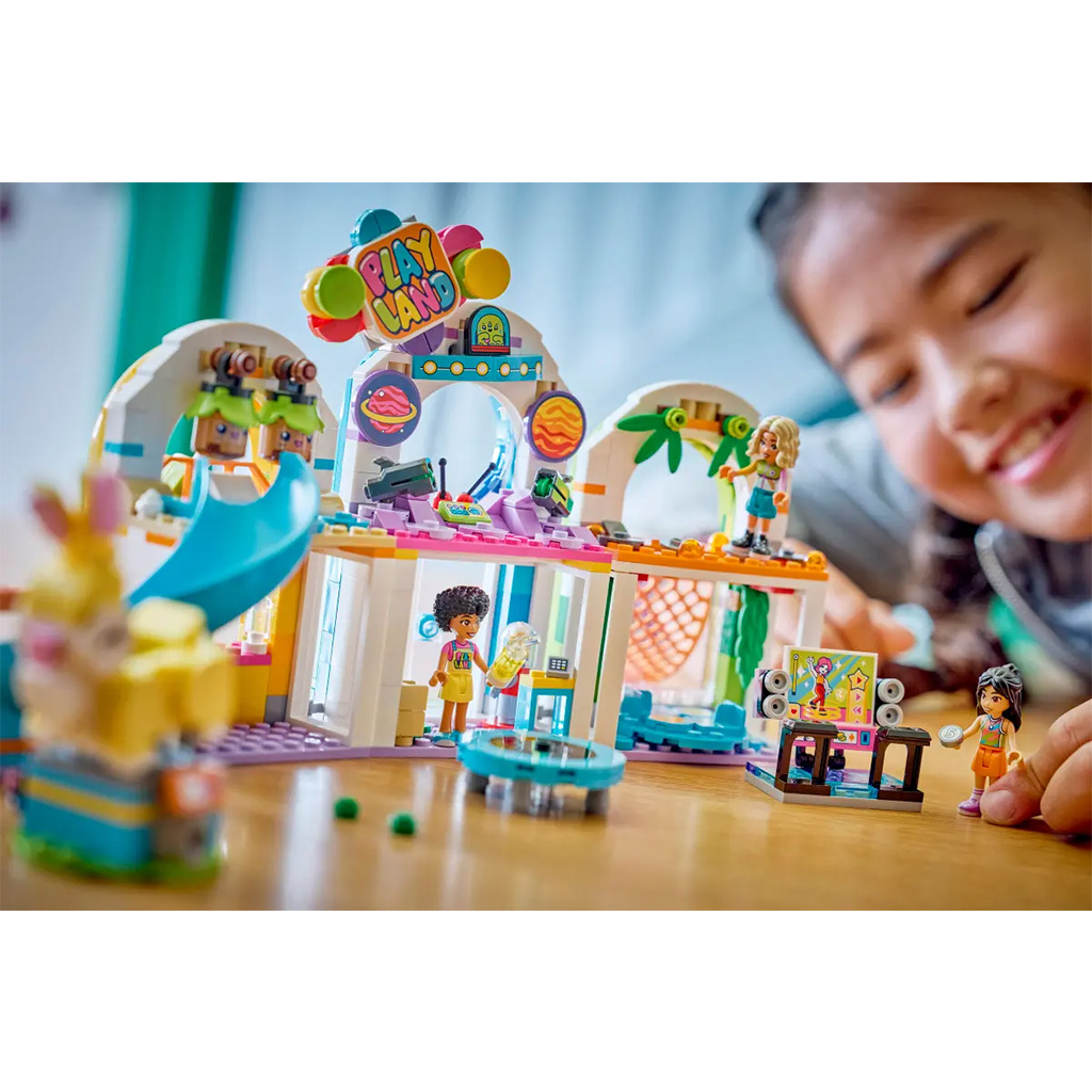 LEGO® Friends: Vidám játszóház (42686) kép 6