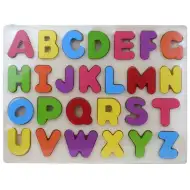 ABC színes fa nagybetűk formakirakós 30x22,5cm